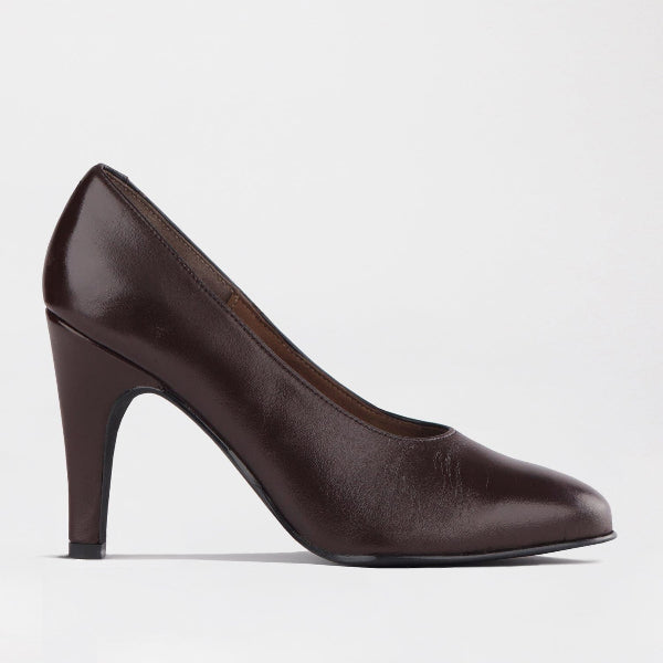 Mary Jane Suede Flat In Brown - 13002