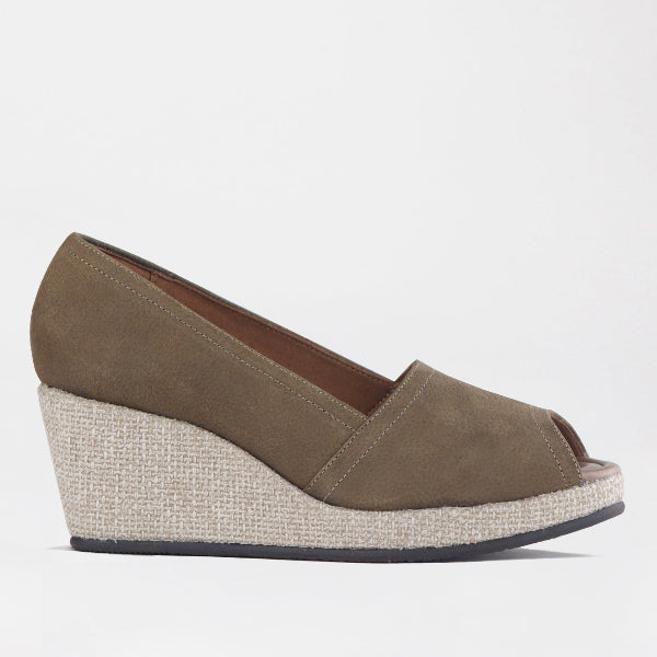 Mary Jane Suede Flat In Brown - 12987