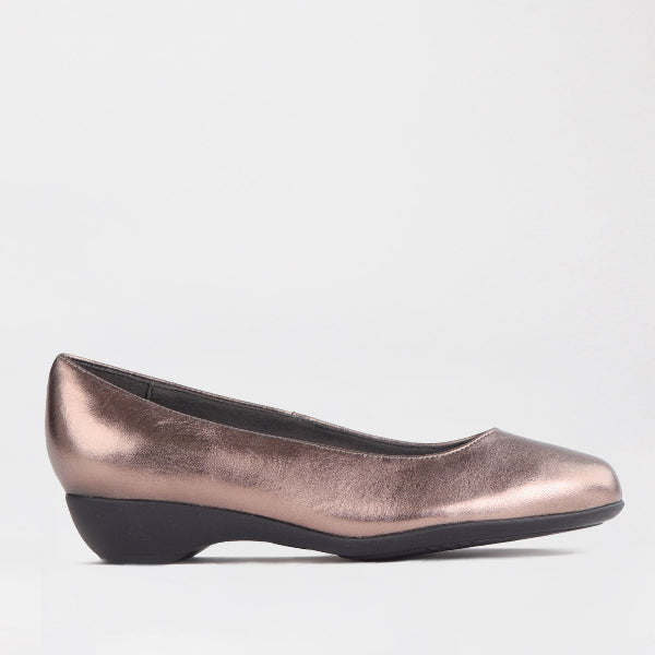 Mary Jane Suede Flat In Brown - 13121