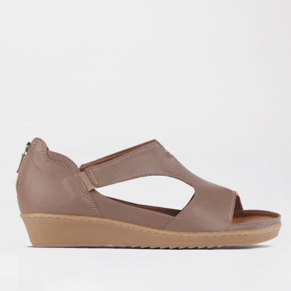 Mary Jane Suede Flat In Brown - 13054
