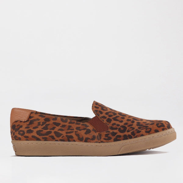 Mary Jane Suede Flat In Brown - 13046