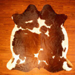A Grade Cow Hide 210 Brown White XL.jpg