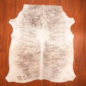 A Grade Nguni Hide 1006.jpg